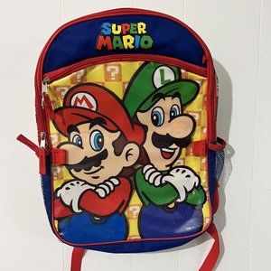 Super Mario backpack-17” Nintendo 2 Pocket Luigi Zip Backpack W/ Bottle Holders.